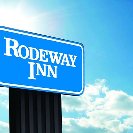 Rodeway Inn Pittsfield Ngoại thất bức ảnh
